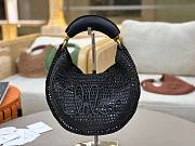 Chole Summer Banana hobo bag in raffia black size 36x21.5x2cm - 1