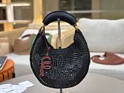 Chole Summer Banana hobo bag in raffia black size 36x21.5x2cm - 6