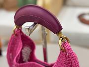 Chole Summer Banana hobo bag in raffia pink size 36x21.5x2cm - 4