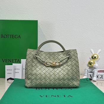 Bottega Veneta Small Andiamo green bag size 19x25x10.5cm