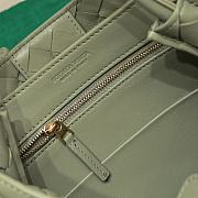 Bottega Veneta Small Andiamo green bag size 19x25x10.5cm - 5