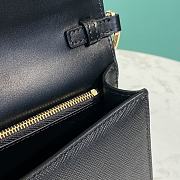 Prada Black Saffiano leather shoulder bag size  21.5x14x4cm - 3