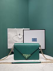 Prada Black Saffiano leather shoulder green bag size 21.5x14x4cm  - 1