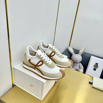 LOEWE Flow Runner sneaker yellow