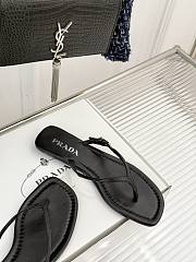 Prada Leather thong sandals black - 3