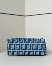 Fendi Women's Shoulder Bag in blue size 28x12x18cm - 4
