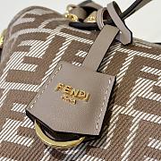 Fendi Women's Shoulder Bag in gray size 28x12x18cm - 4