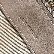 Fendi Women's Shoulder Bag in gray size 28x12x18cm - 5