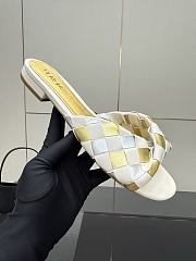 Bottega Veneta slides 01 - 3