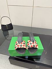 Bottega Veneta slides 03 - 1