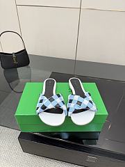 Bottega Veneta slides 05 - 5