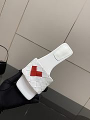 Bottega Veneta slides 07 - 5