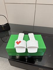 Bottega Veneta slides 07 - 2