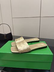 Bottega Veneta slides 10 - 4
