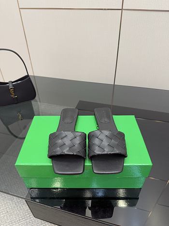 Bottega Veneta slides 12