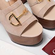 Gucci Women's platform sandal with Horsebit beige Height 130mm - 2