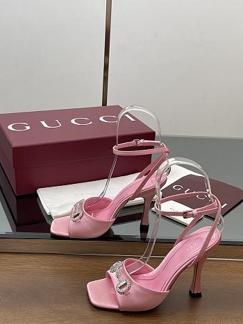 Gucci Women's sandals with crystal horsebit pink