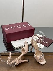 Gucci Women's sandals with crystal horsebit beige - 3