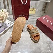 Gucci Women's GG platform sandal brown - 3