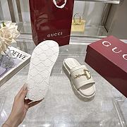 Gucci Women's GG platform sandal white - 4