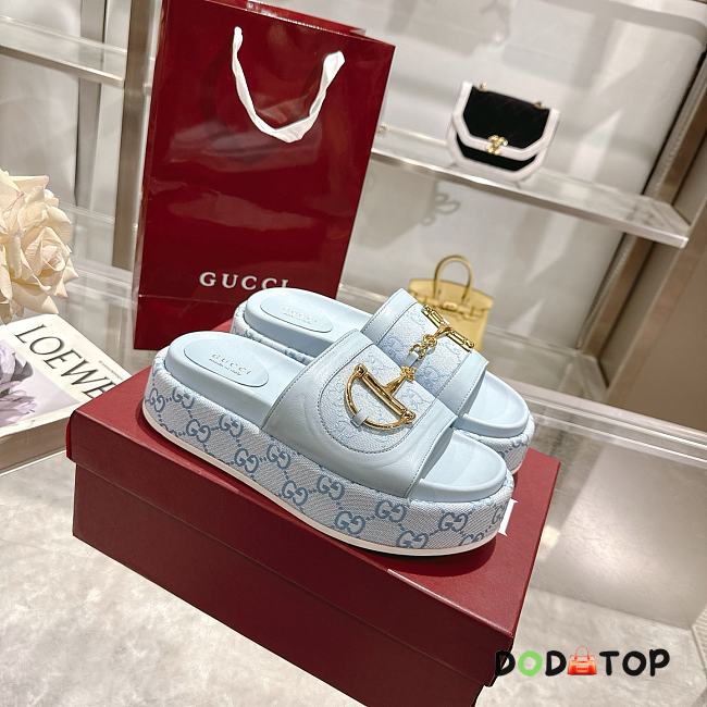 Gucci Women's GG platform sandal blue - 1