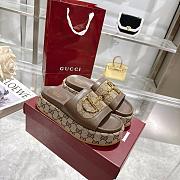 Gucci Women's GG platform sandal brown 01 - 5