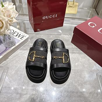 Gucci Women's GG platform sandal black