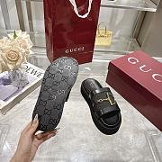 Gucci Women's GG platform sandal black - 4