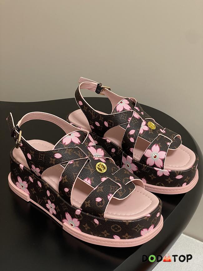 Louis Vuitton sandals 09 - 1
