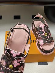 Louis Vuitton sandals 09 - 5