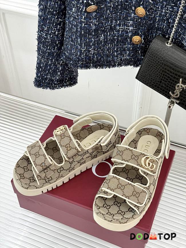 Gucci sandals brown 01 - 1