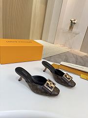 Louis Vuitton slides 03 - 3