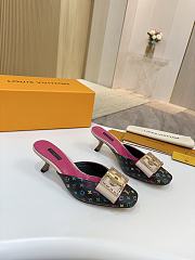Louis Vuitton slides 04 - 5