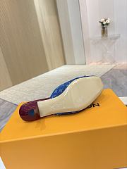 Louis Vuitton slides 05 - 2