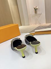 Louis Vuitton slides 06 - 6