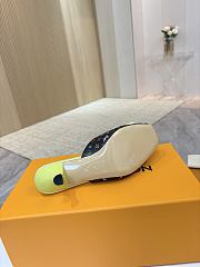 Louis Vuitton slides 06 - 4