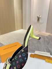 Louis Vuitton slides 06 - 3
