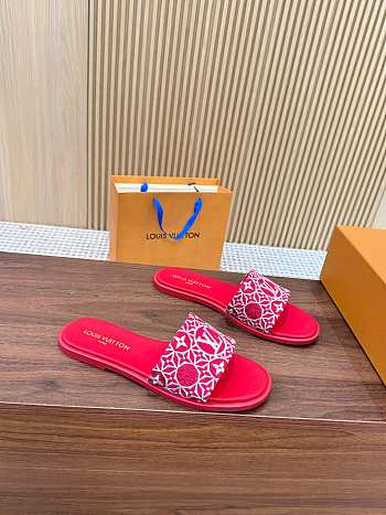 Louis Vuitton 1AHM67 Lily Flat Mule red