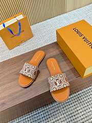 Louis Vuitton 1AHM67 Lily Flat Mule brown - 1