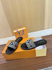Louis Vuitton 1AHM67 Lily Flat Mule black - 1