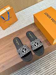 Louis Vuitton 1AHM67 Lily Flat Mule black - 3