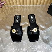 Versace Medusa satin flat sandals black - 2