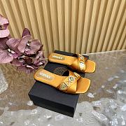 Versace Medusa satin flat sandals light yellow - 1
