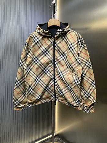 Burberry jacket 03