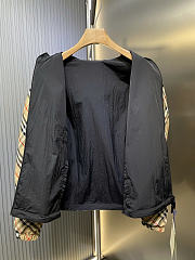 Burberry jacket 03 - 4