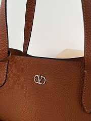 Valentino Garavani leather tote bag brown size 40x30x13cm - 5