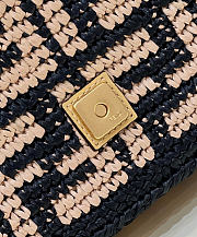 Fendi Baguette bag size 27×6×15cm - 4