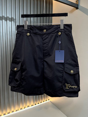 LV Men’s shorts black