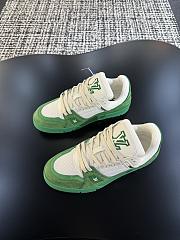 Louis Vuitton Sneaker green men - 1