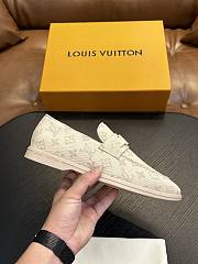 Louis Vuitton Estate Loafer off white Men - 3